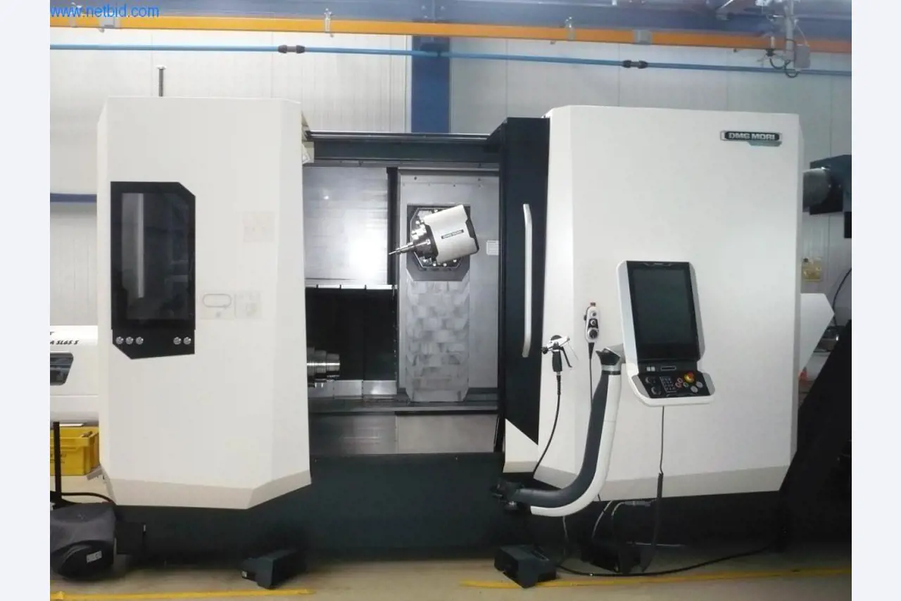 CNC soustružnicko-frézovací centra / stroje, průmyslové vozíky, kancelářské a obchodní vybavení-1