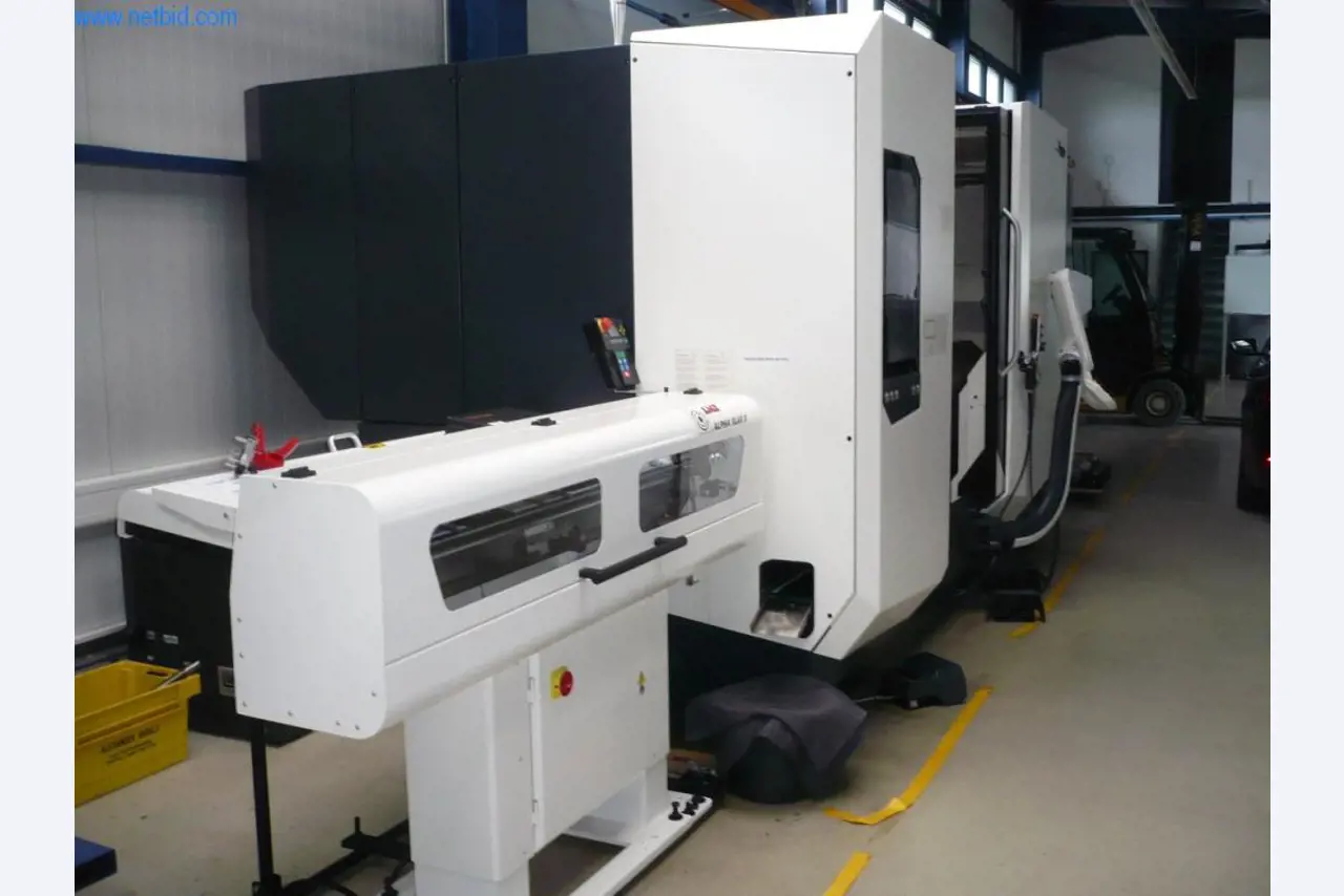 CNC soustružnicko-frézovací centra / stroje, průmyslové vozíky, kancelářské a obchodní vybavení-2