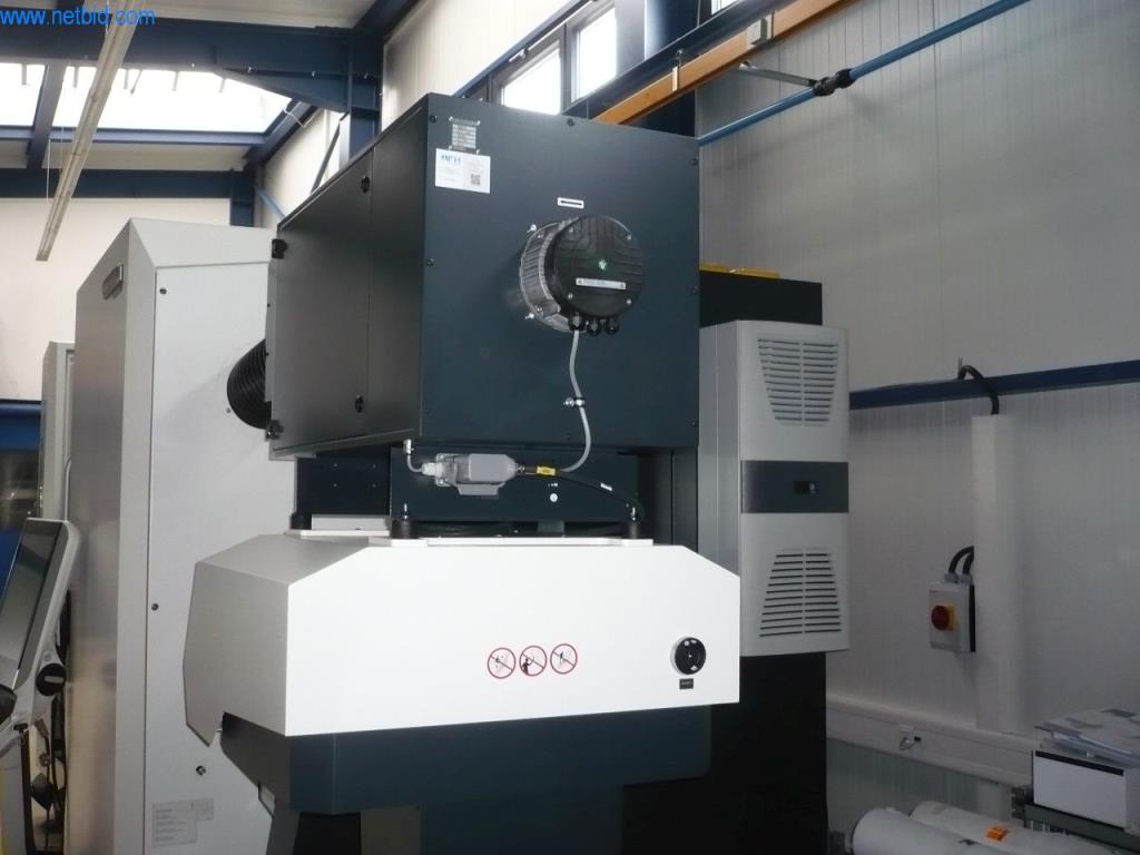 Centre de tournage/fraisage CNC / machines, chariots de manutention, équipement de bureau et de commerce-3