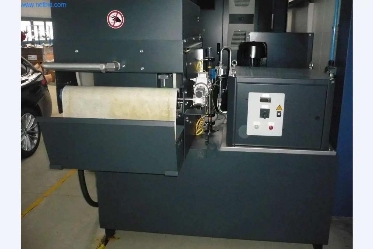 CNC soustružnicko-frézovací centra / stroje, průmyslové vozíky, kancelářské a obchodní vybavení-4