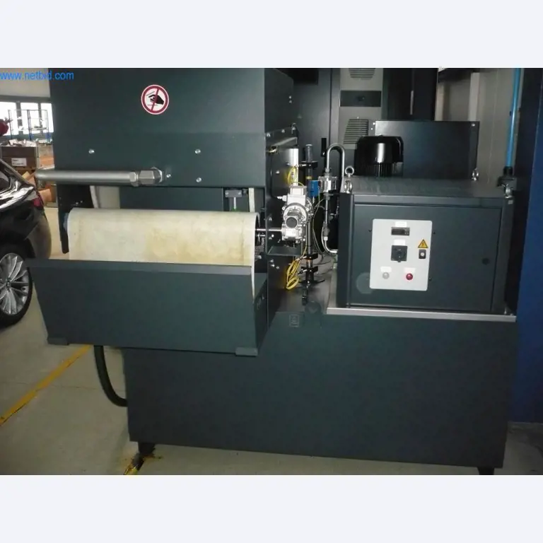 CNC soustružnicko-frézovací centra / stroje, průmyslové vozíky, kancelářské a obchodní vybavení-4