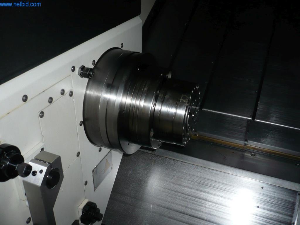 Centre de tournage/fraisage CNC / machines, chariots de manutention, équipement de bureau et de commerce-6