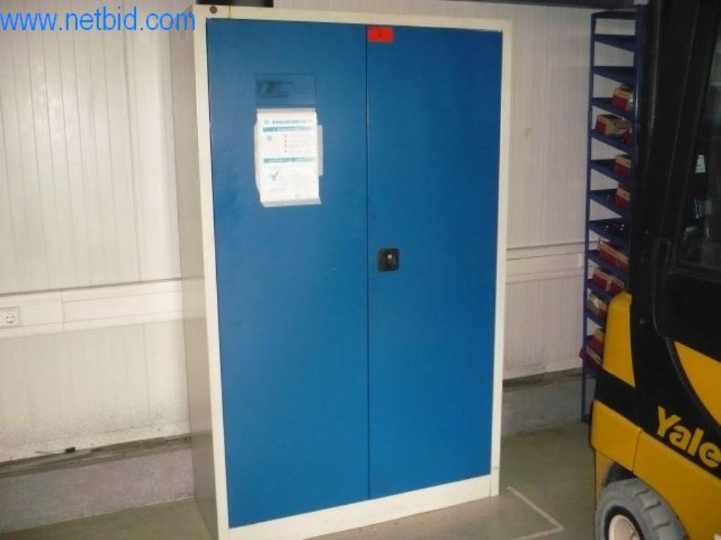 Centre de tournage/fraisage CNC / machines, chariots de manutention, équipement de bureau et de commerce-1