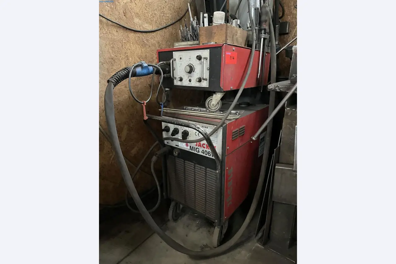 Máquinas para trabajar el metal-1