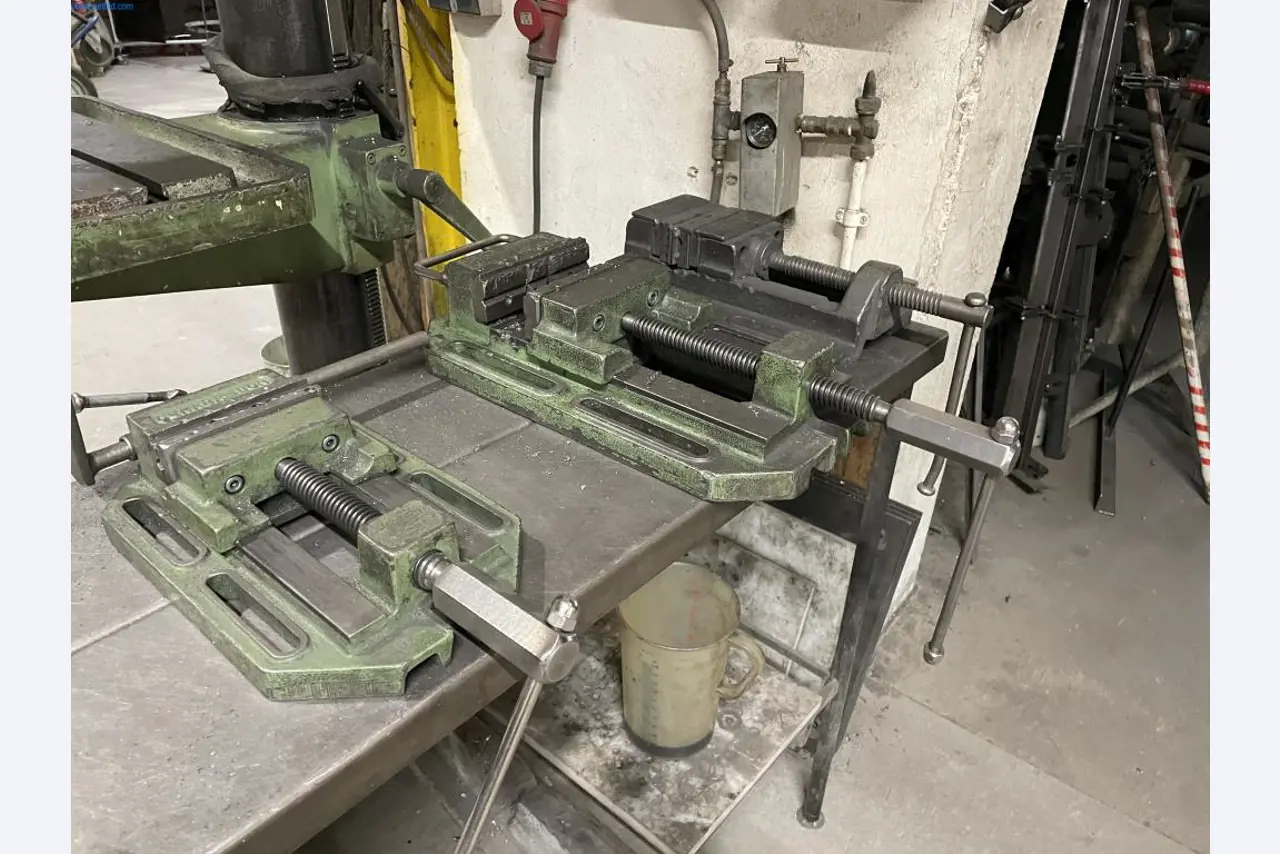 Maschinen zur Metallbearbeitung -3