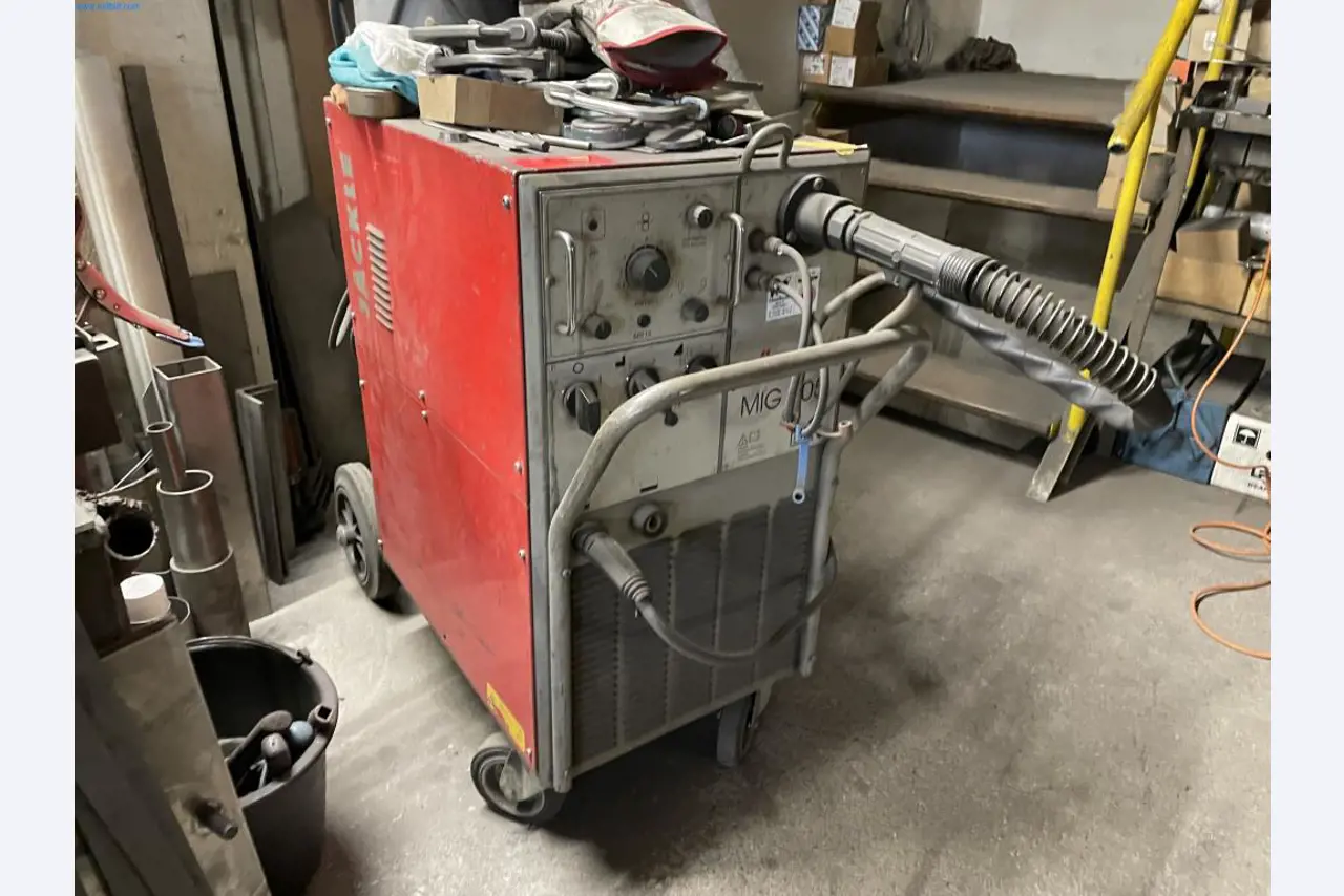 Maschinen zur Metallbearbeitung -1