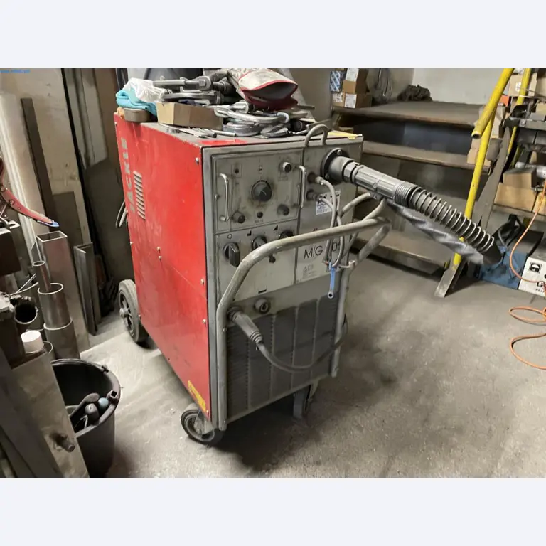 Maschinen zur Metallbearbeitung -1