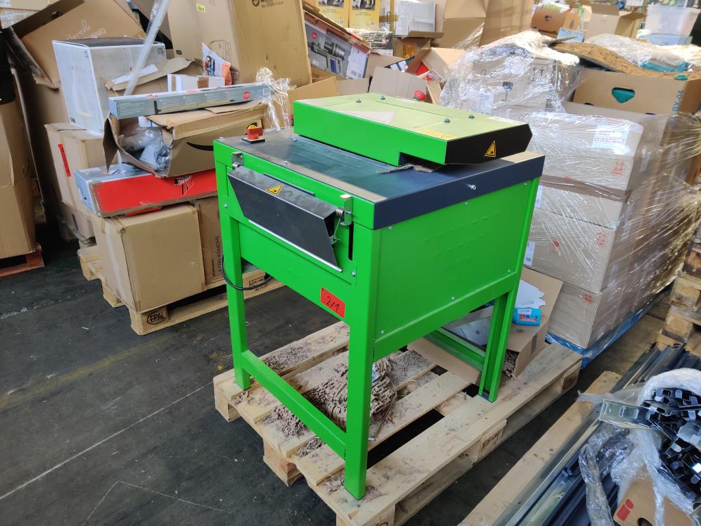 Zapasy składające się z dóbr konsumpcyjnych, artykułów promocyjnych i towarów-2