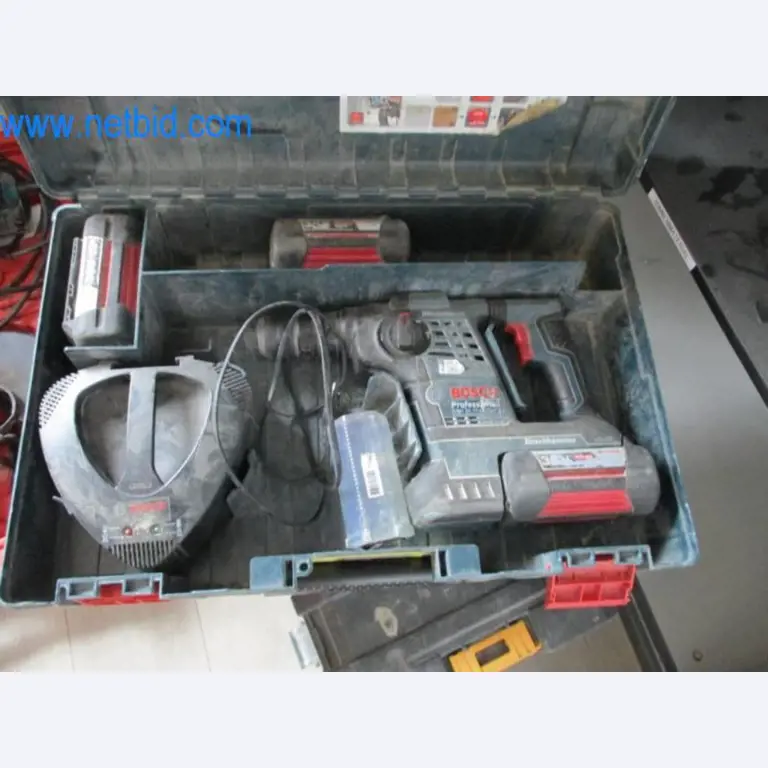 Maschinen und Fahrzeuge (Dachdeckerei)-2