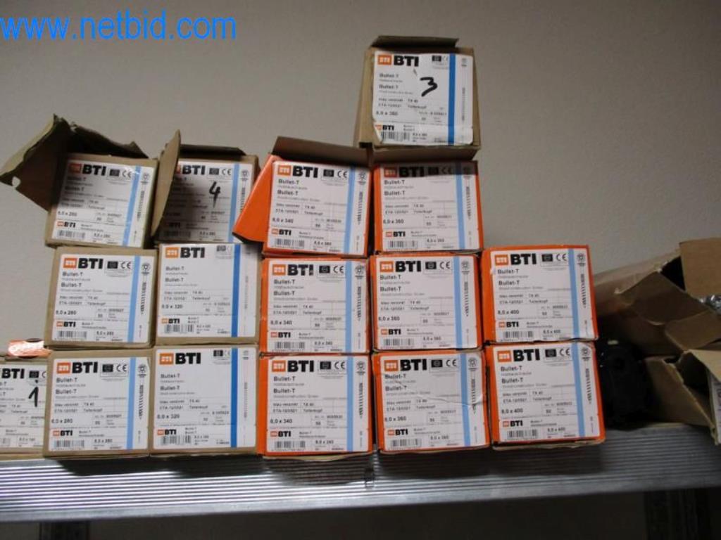 Maszyny i pojazdy (pokrycia dachowe)-11