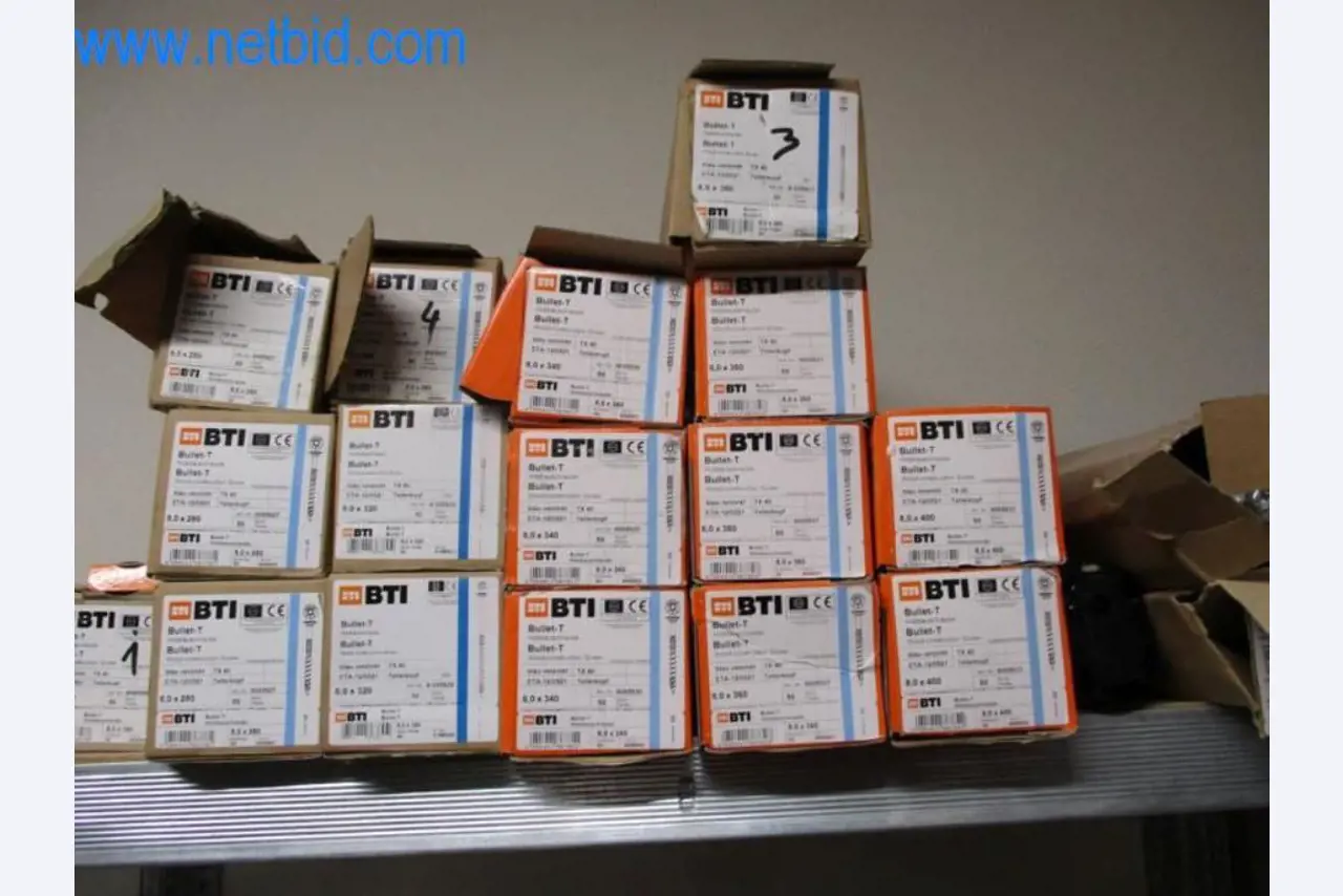 Maschinen und Fahrzeuge (Dachdeckerei)-11