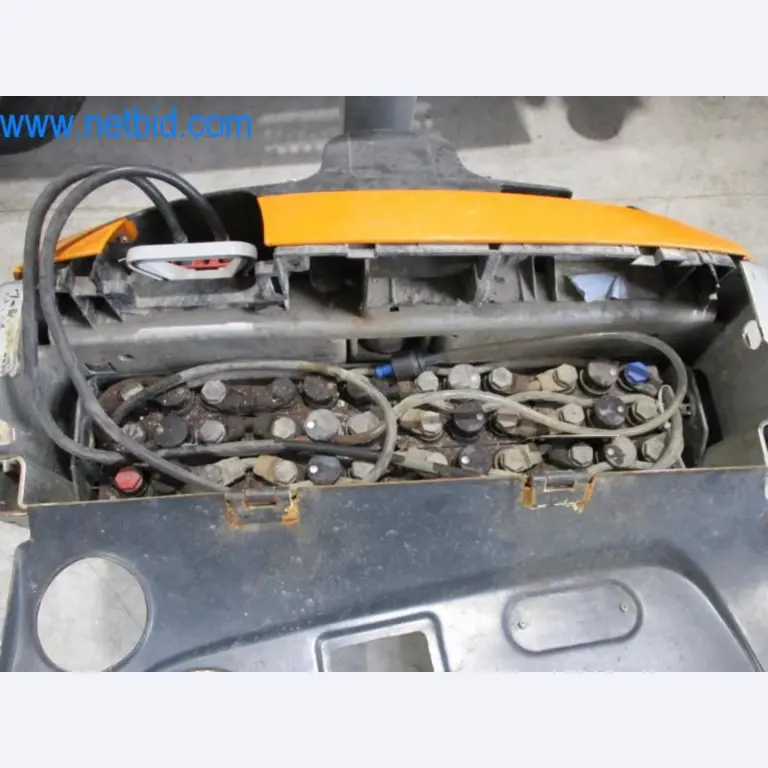 Maschinen und Fahrzeuge (Dachdeckerei)-2