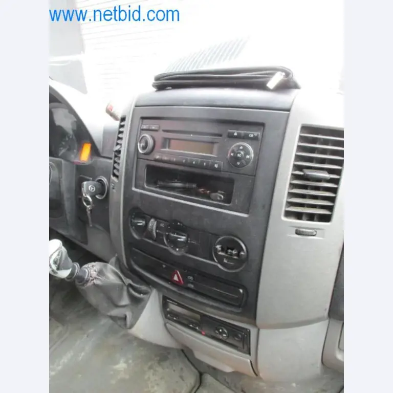 Maschinen und Fahrzeuge (Dachdeckerei)-11