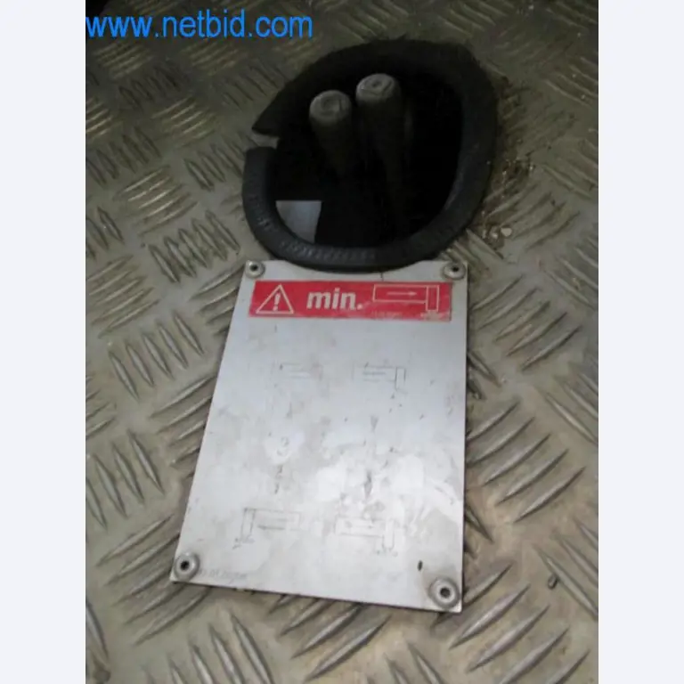 Máquinas e veículos (coberturas)-13