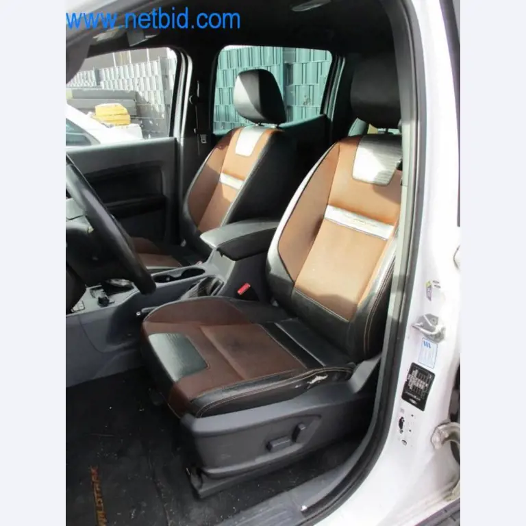 Máquinas e veículos (coberturas)-13