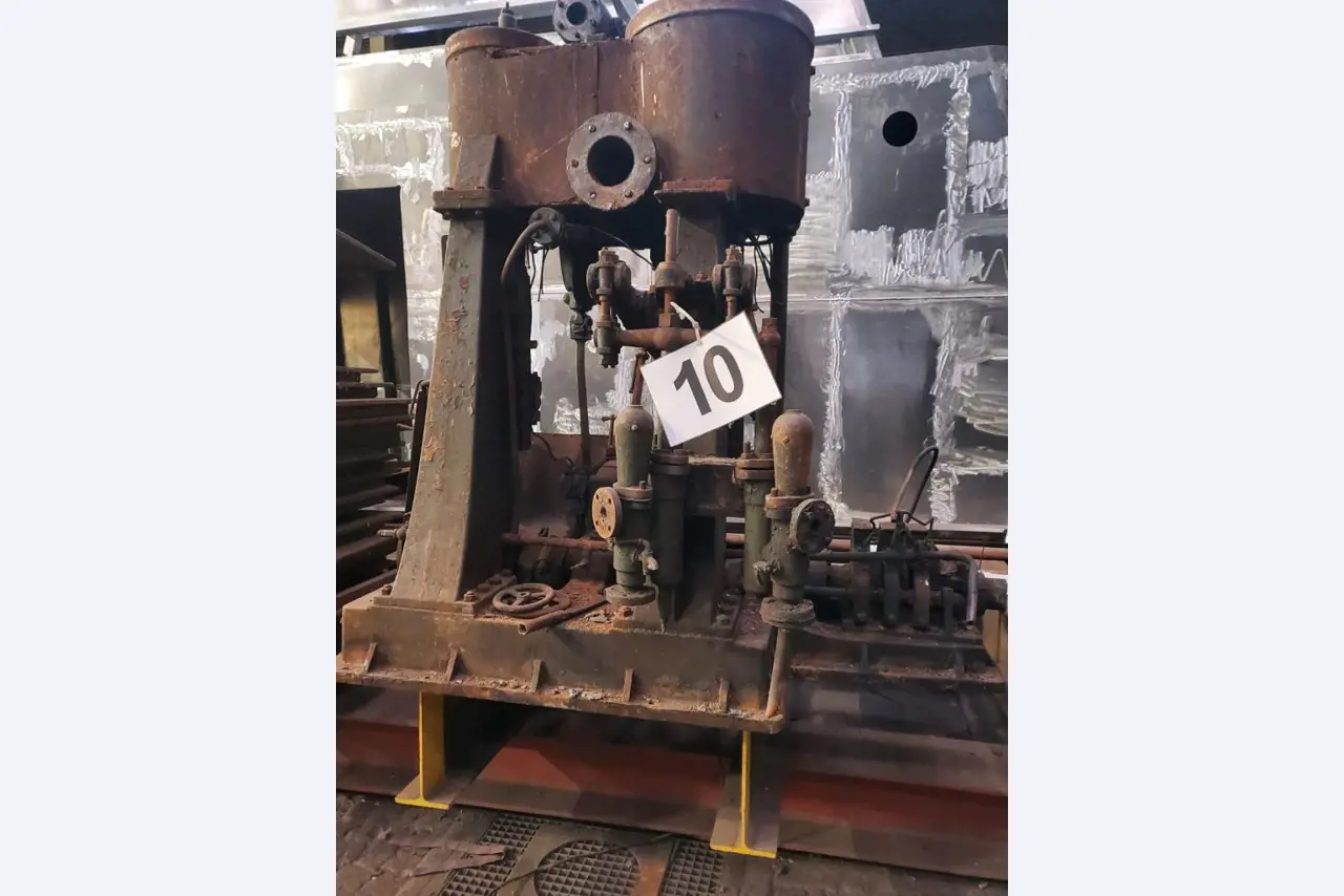 Onderdelen van het stoom bergingsschip Taucher Flint III-3