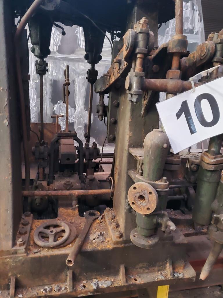 Elementy parowego statku ratowniczego Taucher Flint III-6