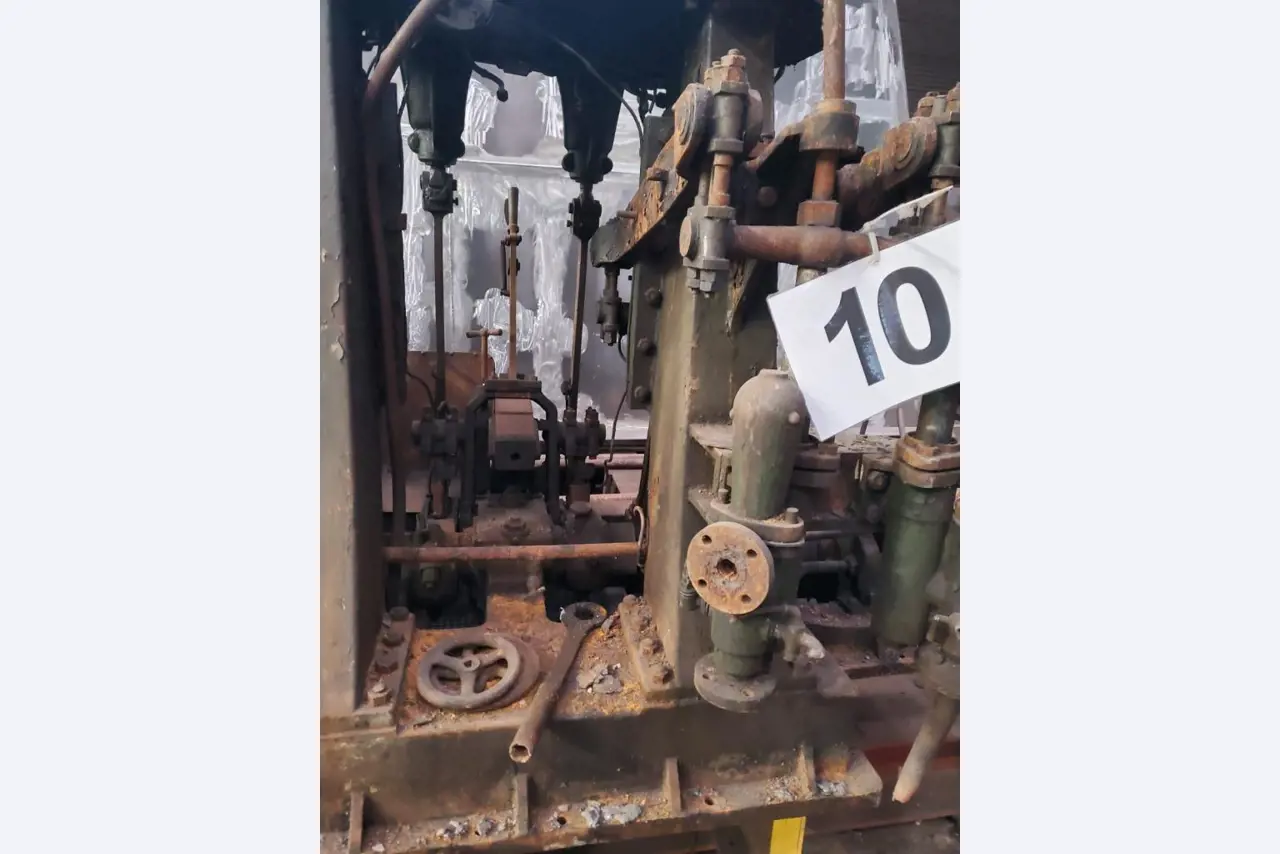 Onderdelen van het stoom bergingsschip Taucher Flint III-6