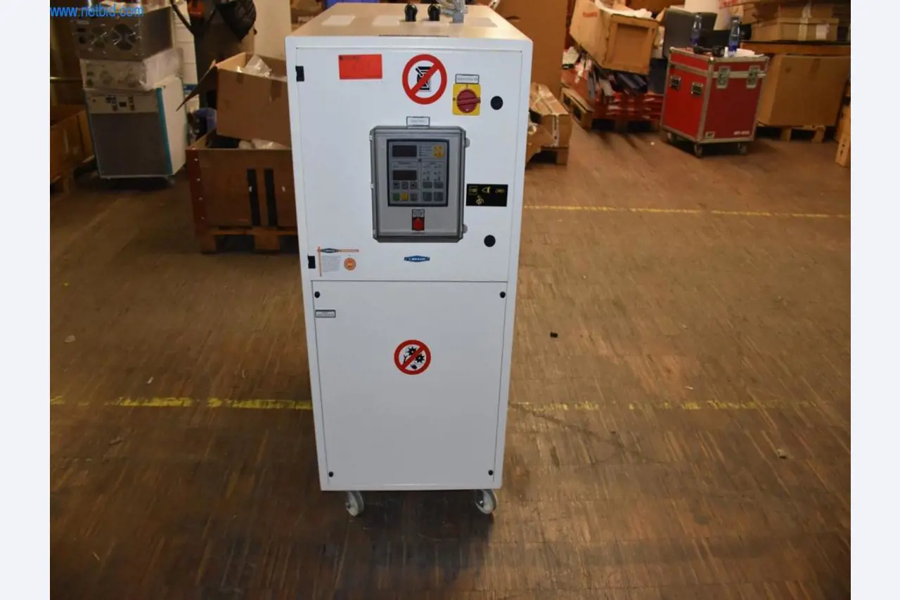 Uitgebreide voorraden vacuümpompen, meetapparatuur, reserveonderdelen en accessoires-1