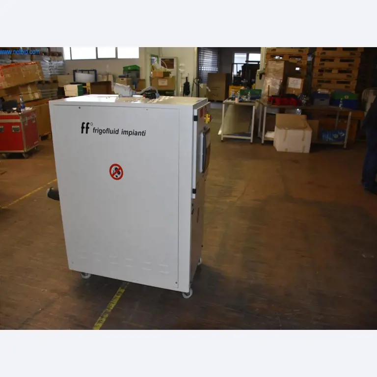 Uitgebreide voorraden vacuümpompen, meetapparatuur, reserveonderdelen en accessoires-6