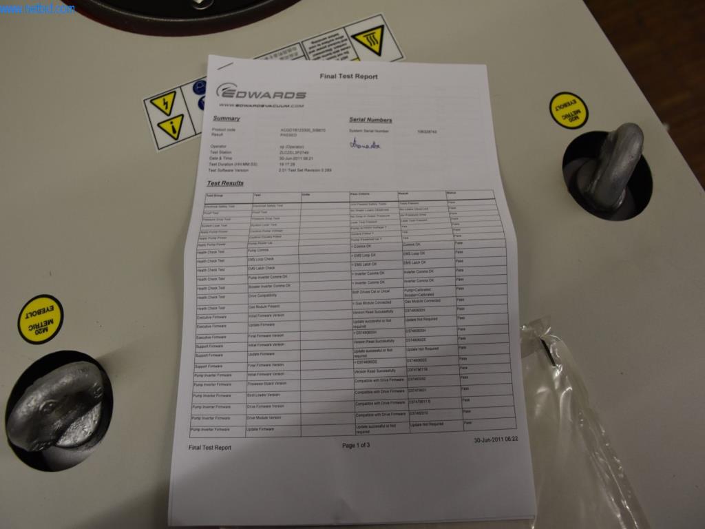 Obsežne zaloge vakuumskih črpalk, merilnih naprav, rezervnih delov in dodatne opreme-6