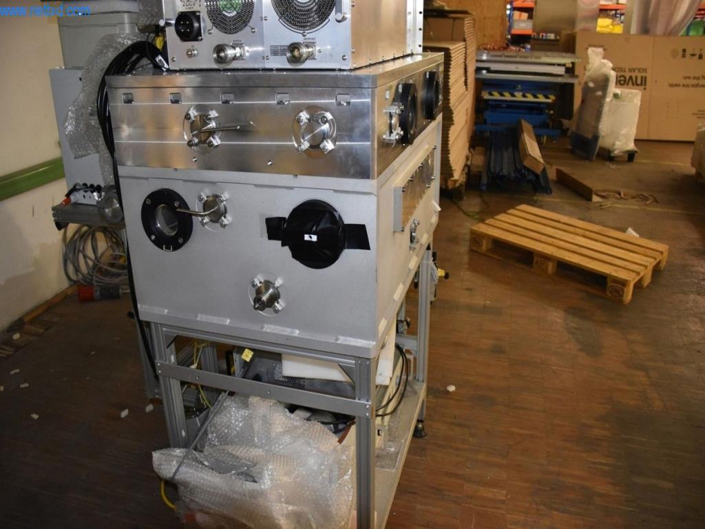 Umfangreiche Bestände an Vakuumpumpen, Meßgeräten, Ersatzteilen und Zubehör-10