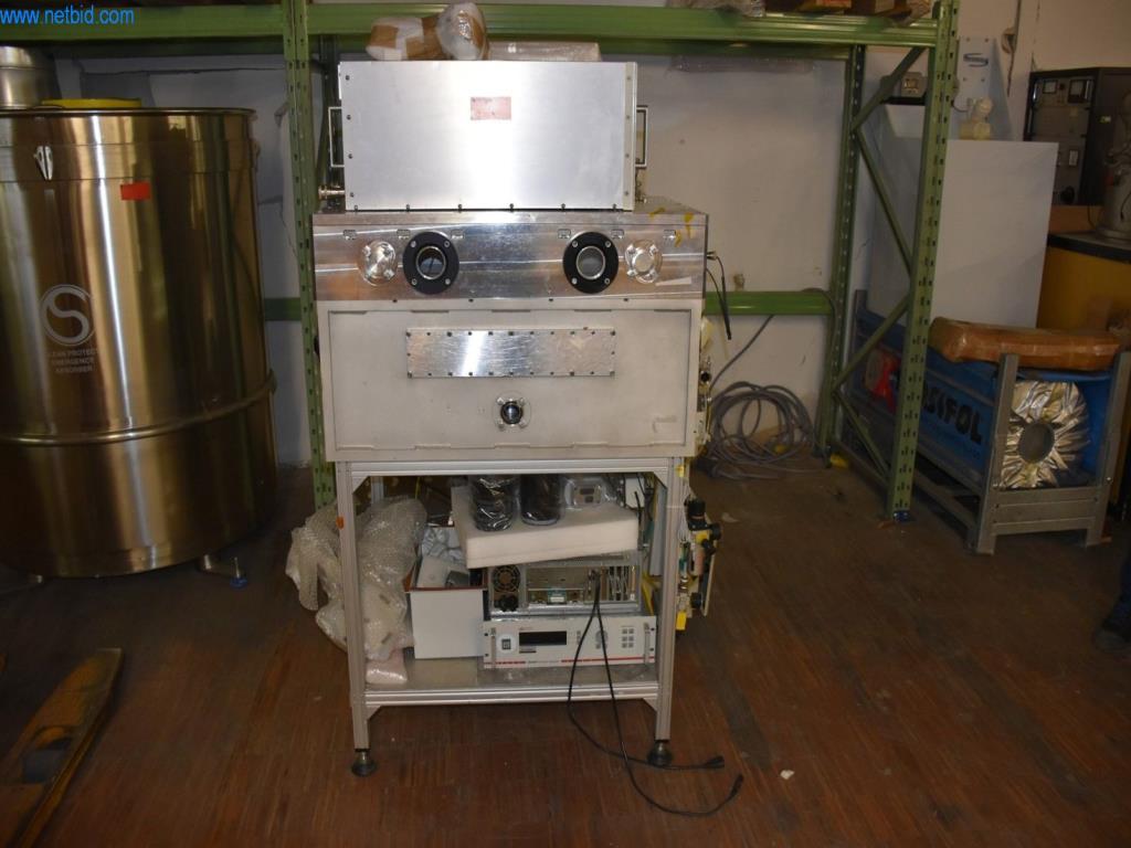 Umfangreiche Bestände an Vakuumpumpen, Meßgeräten, Ersatzteilen und Zubehör-1