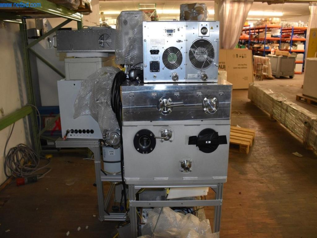 Umfangreiche Bestände an Vakuumpumpen, Meßgeräten, Ersatzteilen und Zubehör-3