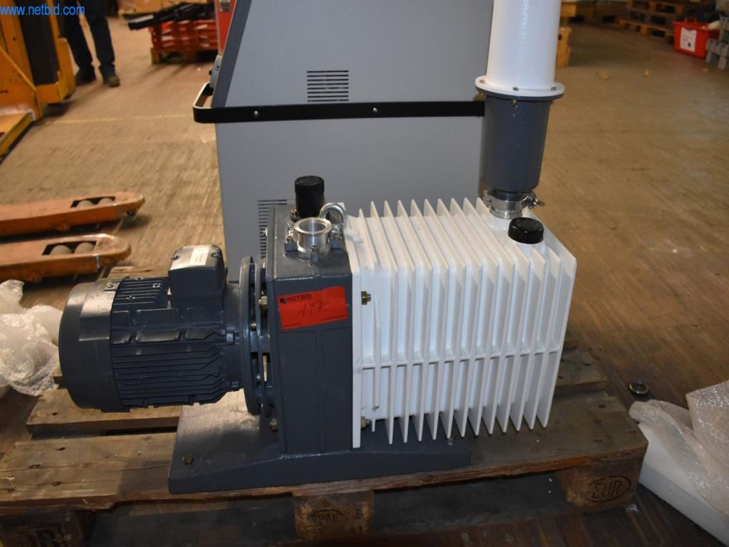 Obsežne zaloge vakuumskih črpalk, merilnih naprav, rezervnih delov in dodatne opreme-1