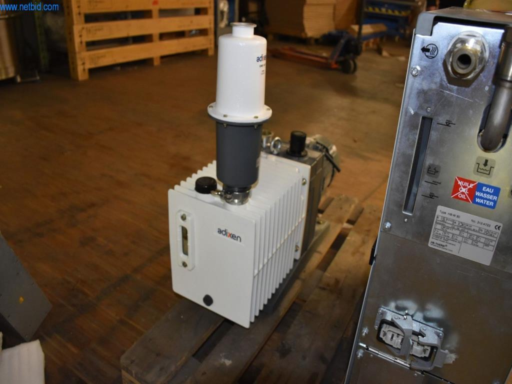 Obsežne zaloge vakuumskih črpalk, merilnih naprav, rezervnih delov in dodatne opreme-3