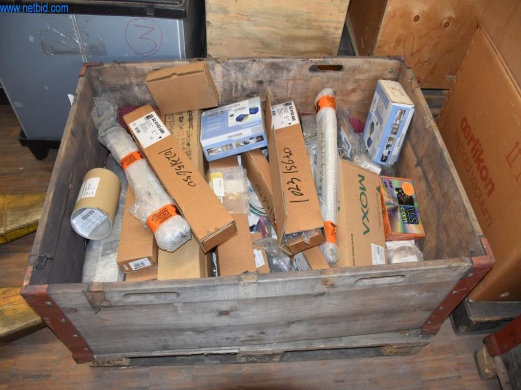 Extensos stocks de bombas de vácuo, dispositivos de medição, peças sobressalentes e acessórios-3