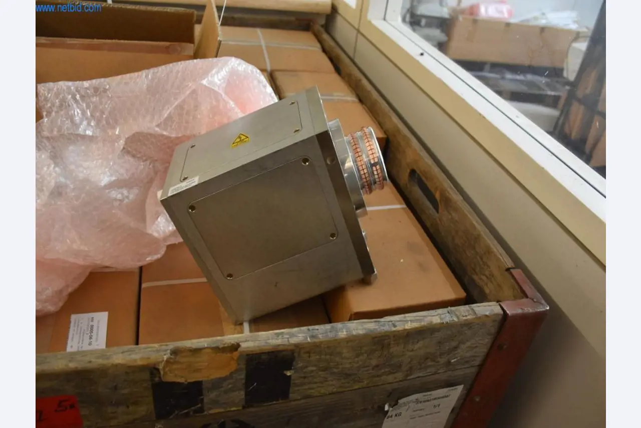 Umfangreiche Bestände an Vakuumpumpen, Meßgeräten, Ersatzteilen und Zubehör-6