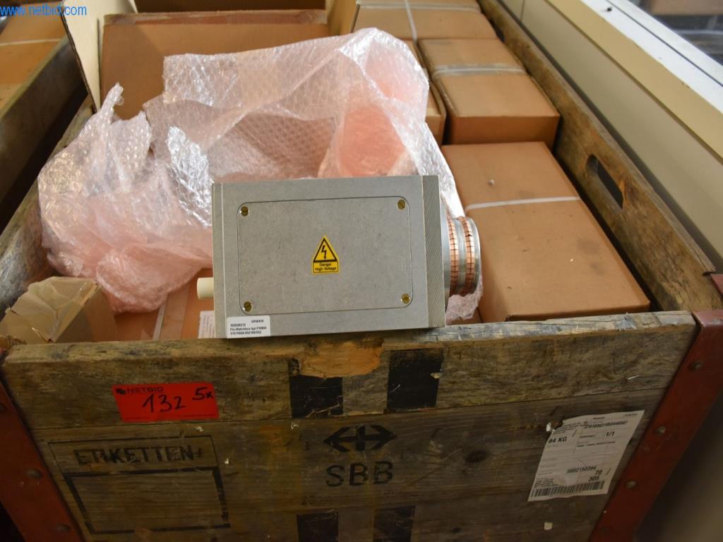 Extensos stocks de bombas de vácuo, dispositivos de medição, peças sobressalentes e acessórios-7