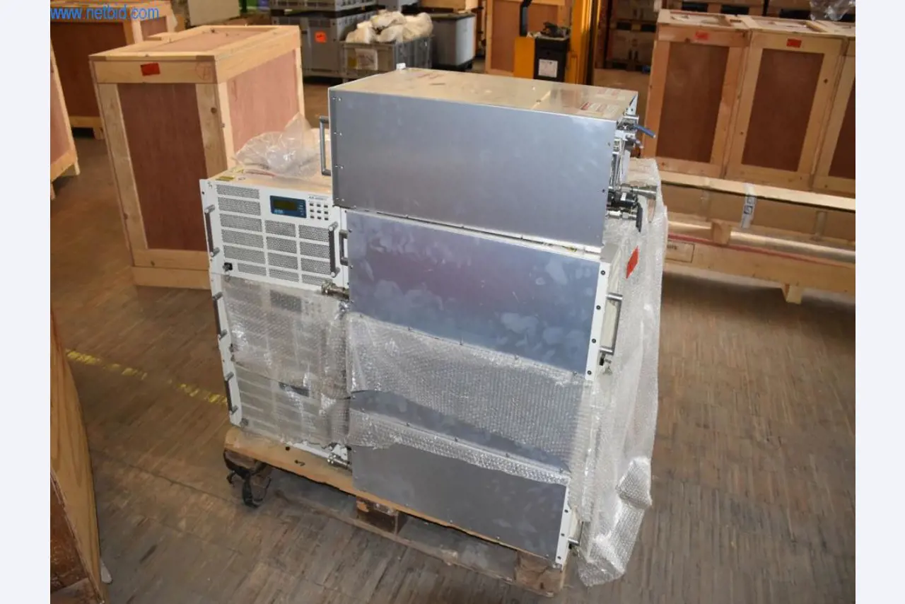 Umfangreiche Bestände an Vakuumpumpen, Meßgeräten, Ersatzteilen und Zubehör-2