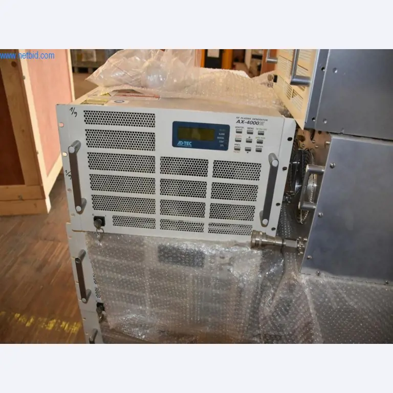 Umfangreiche Bestände an Vakuumpumpen, Meßgeräten, Ersatzteilen und Zubehör-3