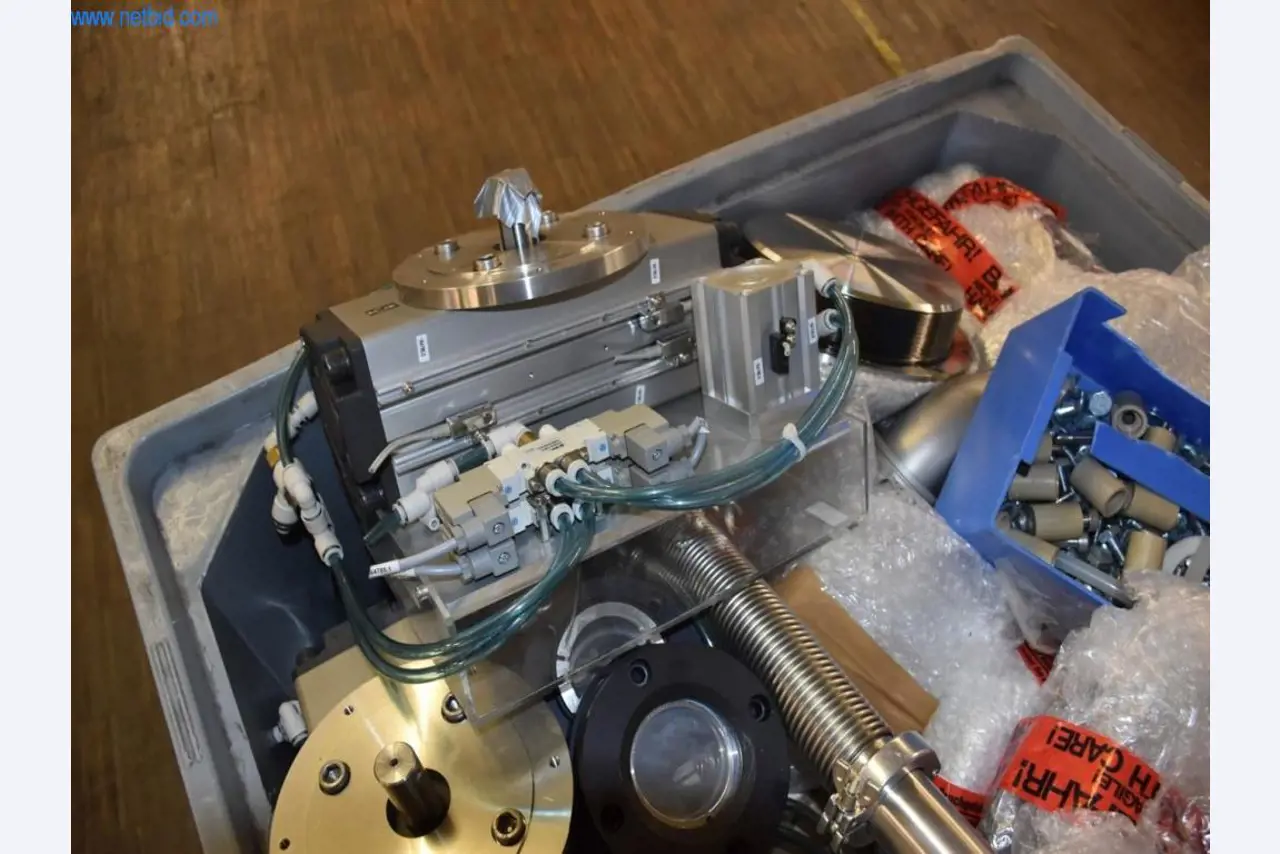 Amplias existencias de bombas de vacío, dispositivos de medición, piezas de repuesto y accesorios-2