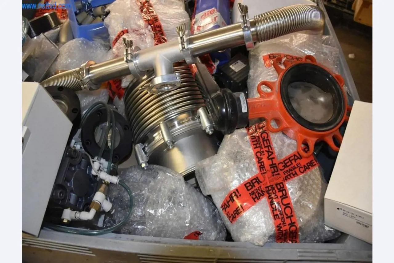 Amplias existencias de bombas de vacío, dispositivos de medición, piezas de repuesto y accesorios-5