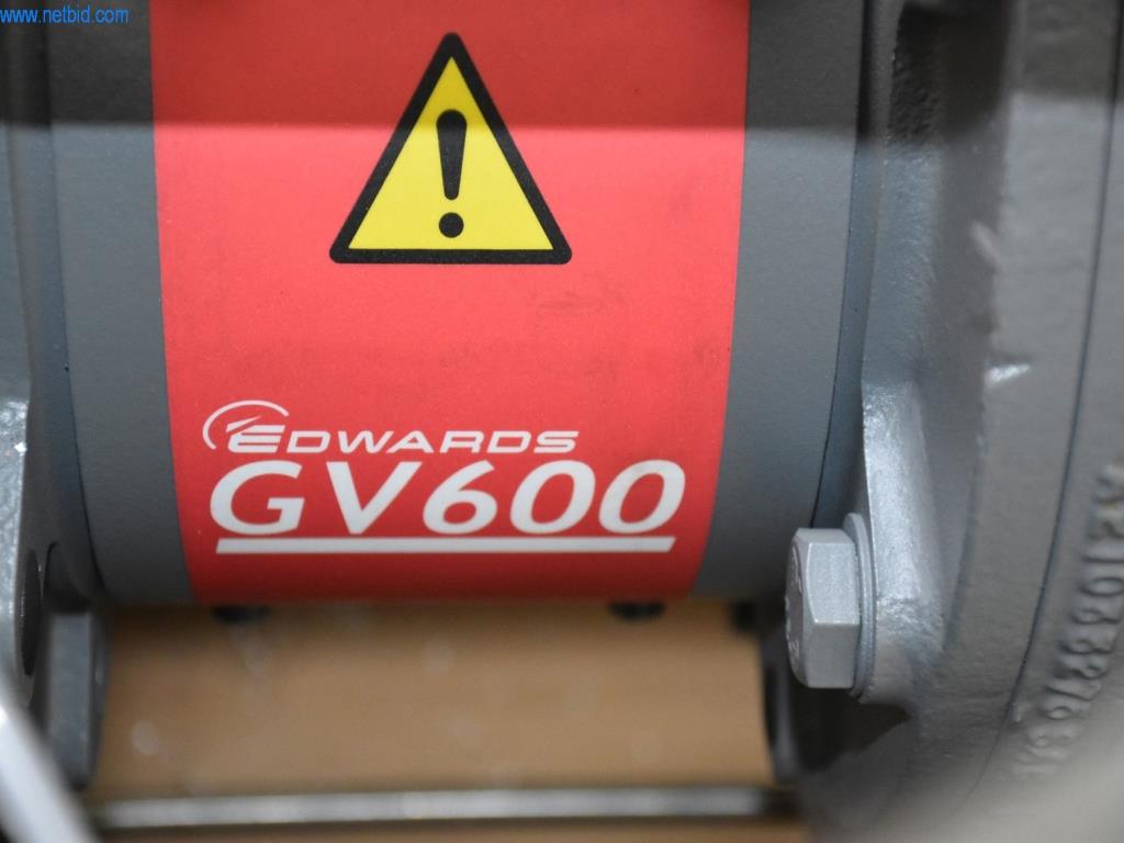 Extensos stocks de bombas de vácuo, dispositivos de medição, peças sobressalentes e acessórios-4