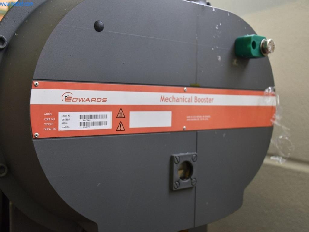 Extensos stocks de bombas de vácuo, dispositivos de medição, peças sobressalentes e acessórios-5