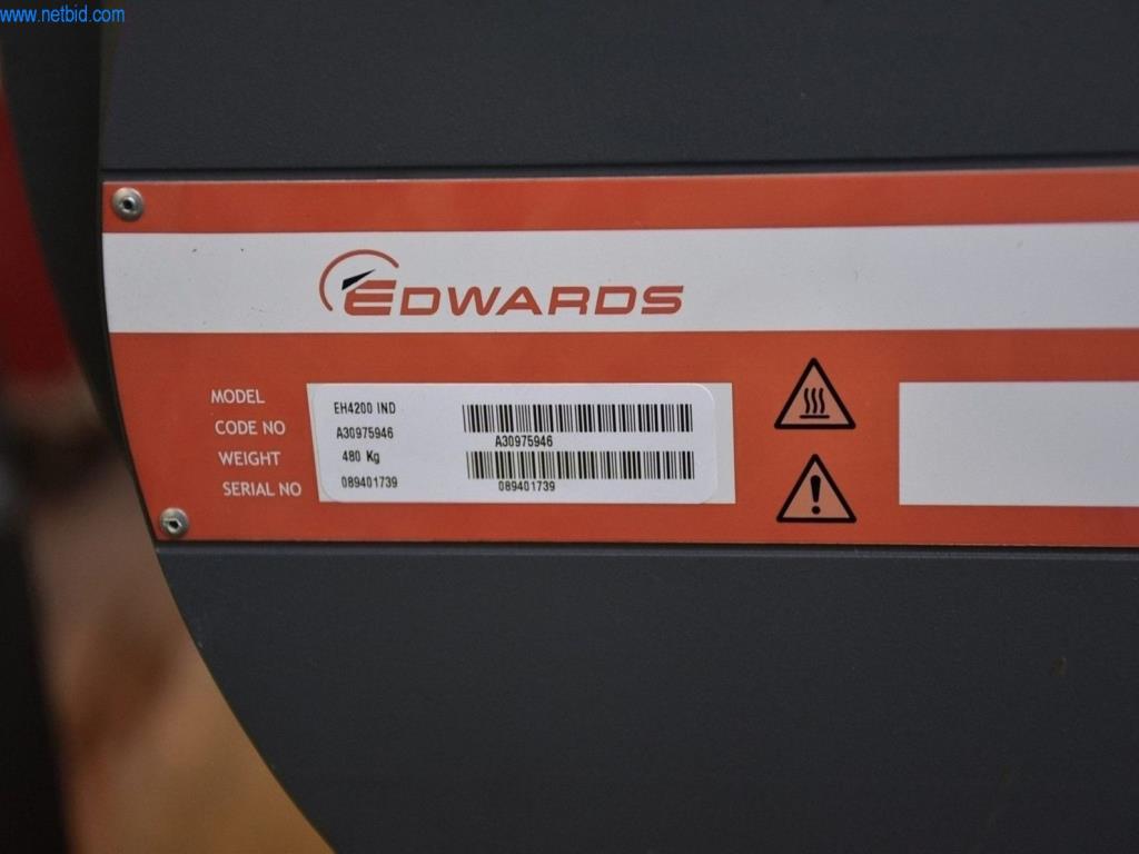 Extensos stocks de bombas de vácuo, dispositivos de medição, peças sobressalentes e acessórios-6