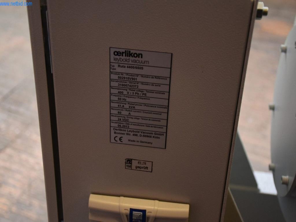 Extensos stocks de bombas de vácuo, dispositivos de medição, peças sobressalentes e acessórios-7