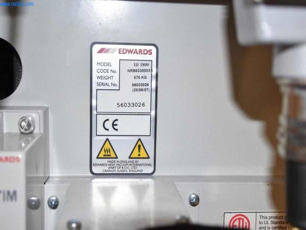 Umfangreiche Bestände an Vakuumpumpen, Meßgeräten, Ersatzteilen und Zubehör-12