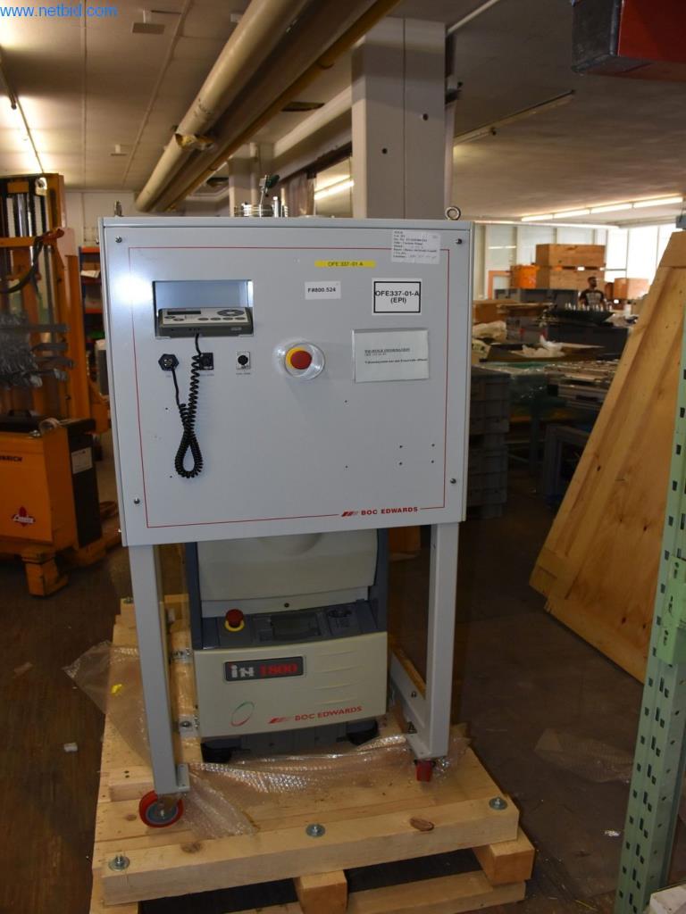 Umfangreiche Bestände an Vakuumpumpen, Meßgeräten, Ersatzteilen und Zubehör-6