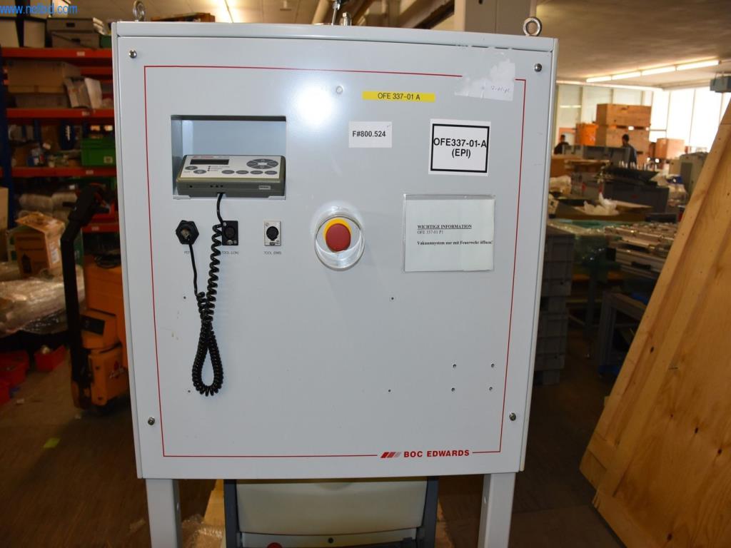 Umfangreiche Bestände an Vakuumpumpen, Meßgeräten, Ersatzteilen und Zubehör-8