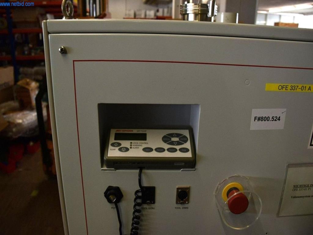 Umfangreiche Bestände an Vakuumpumpen, Meßgeräten, Ersatzteilen und Zubehör-9