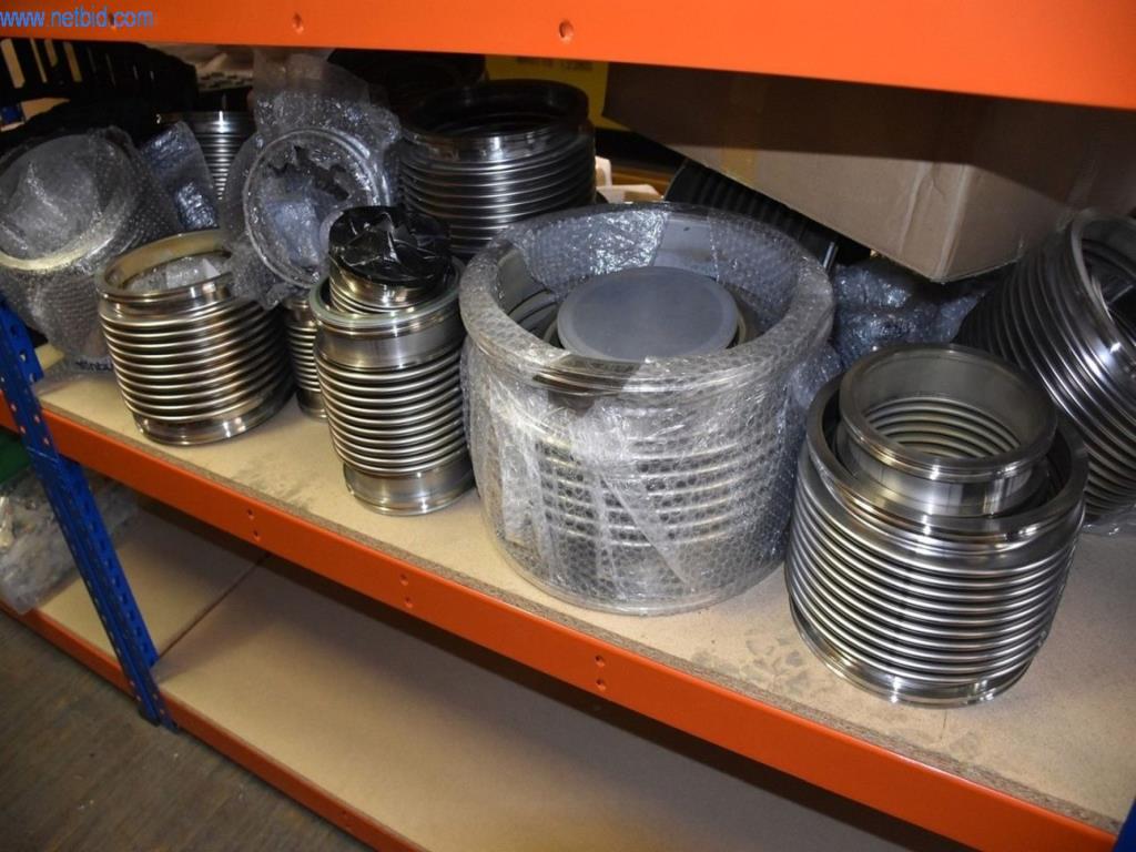 Extensos stocks de bombas de vácuo, dispositivos de medição, peças sobressalentes e acessórios-7