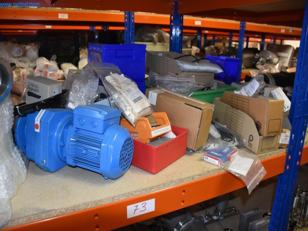 Extensos stocks de bombas de vácuo, dispositivos de medição, peças sobressalentes e acessórios-11