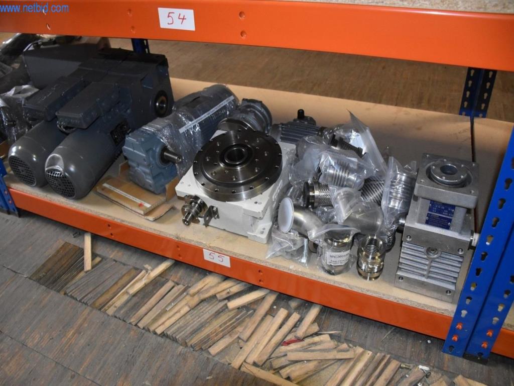 Extensos stocks de bombas de vácuo, dispositivos de medição, peças sobressalentes e acessórios-15