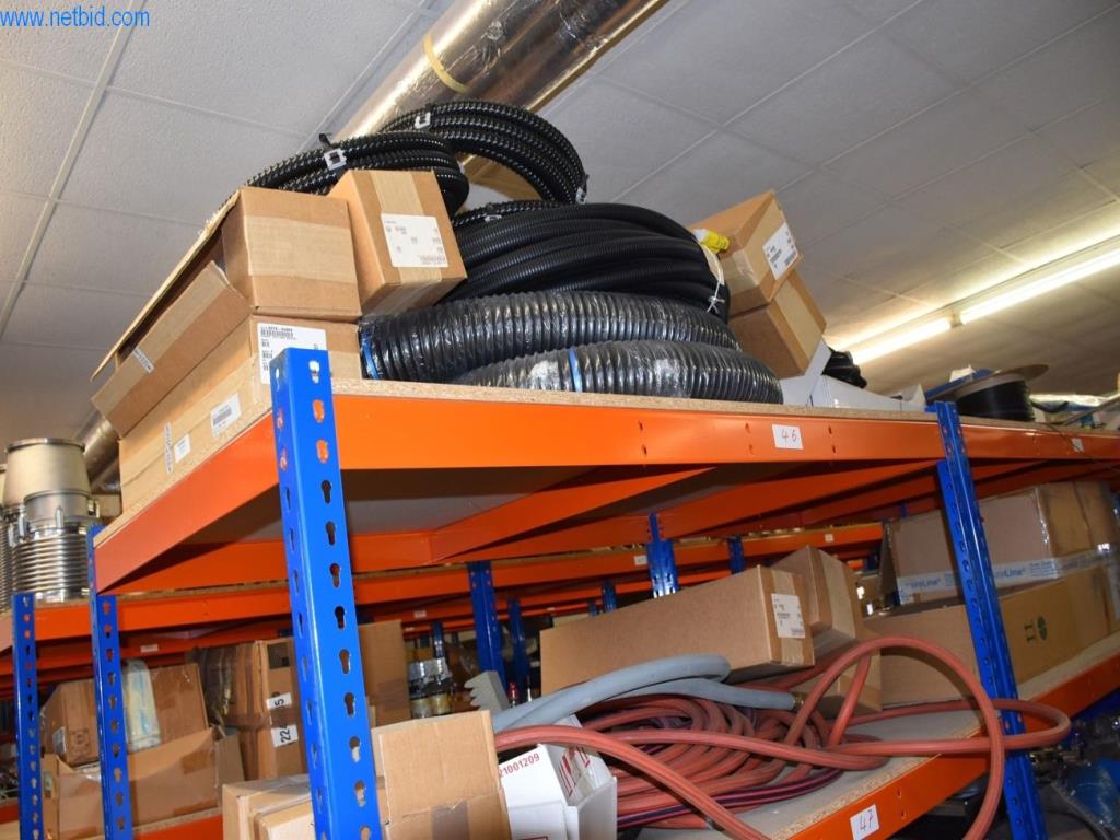 Extensos stocks de bombas de vácuo, dispositivos de medição, peças sobressalentes e acessórios-22