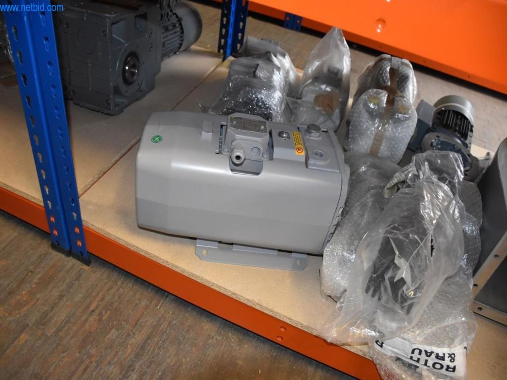 Extensos stocks de bombas de vácuo, dispositivos de medição, peças sobressalentes e acessórios-26